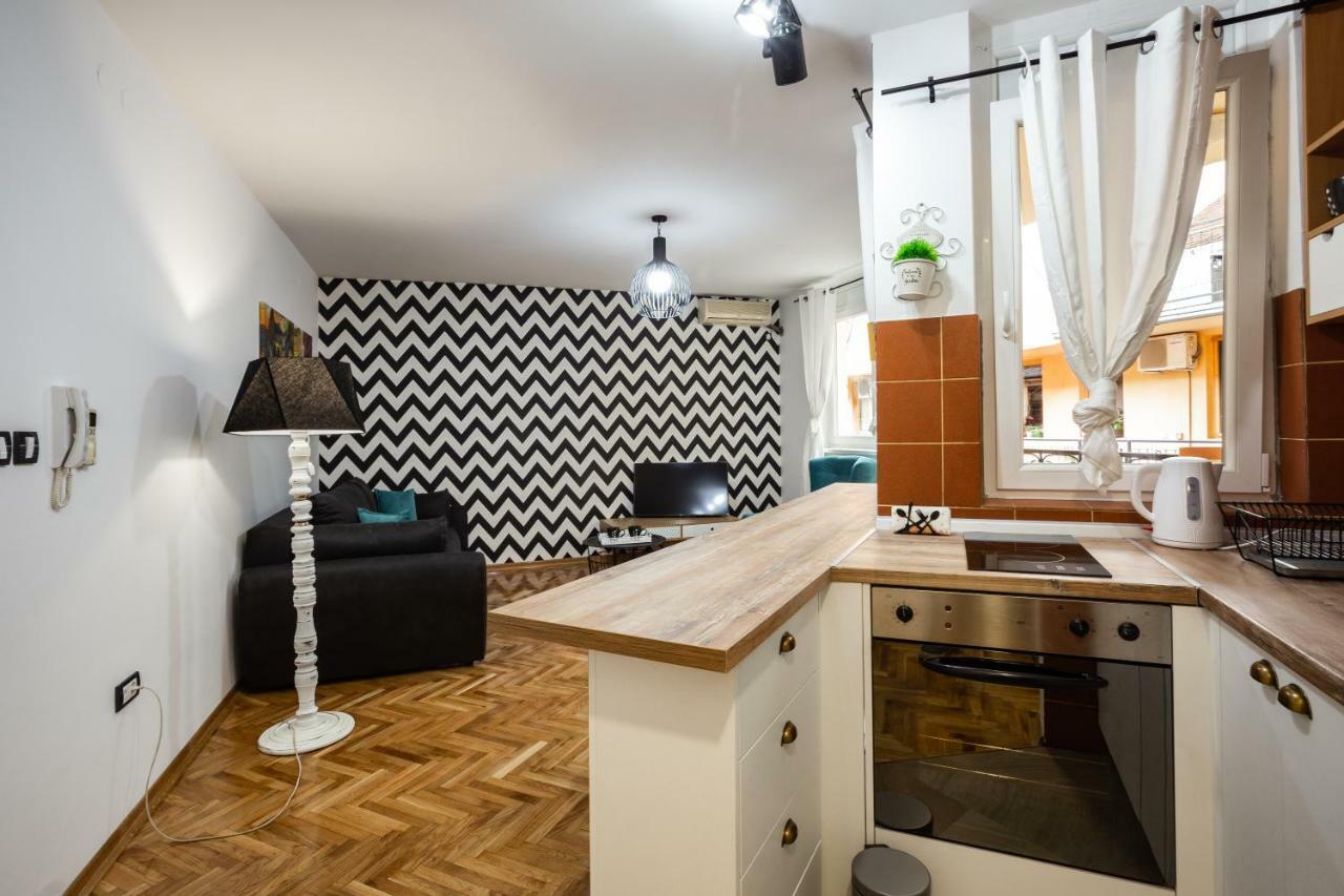 Apartment Sfera Novi Sad Esterno foto