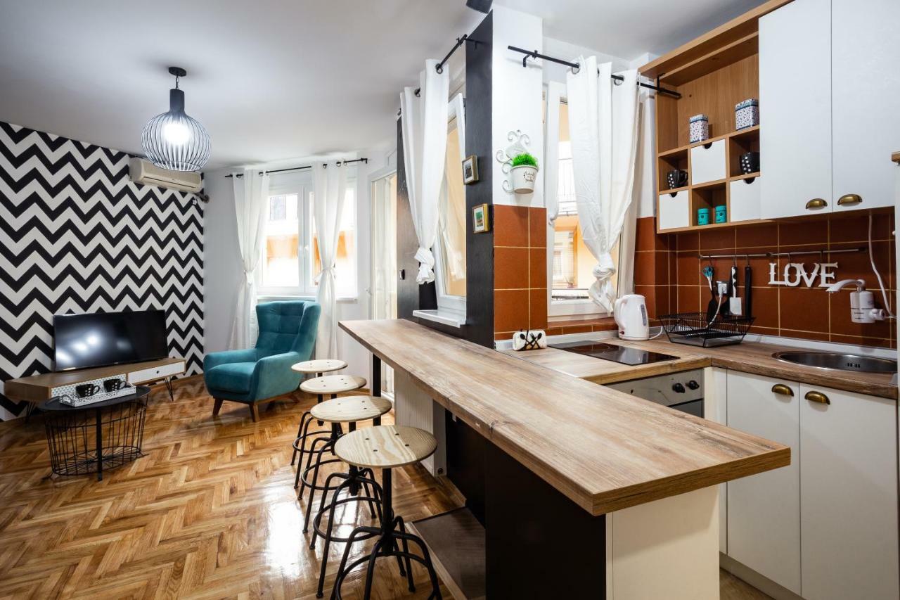 Apartment Sfera Novi Sad Esterno foto