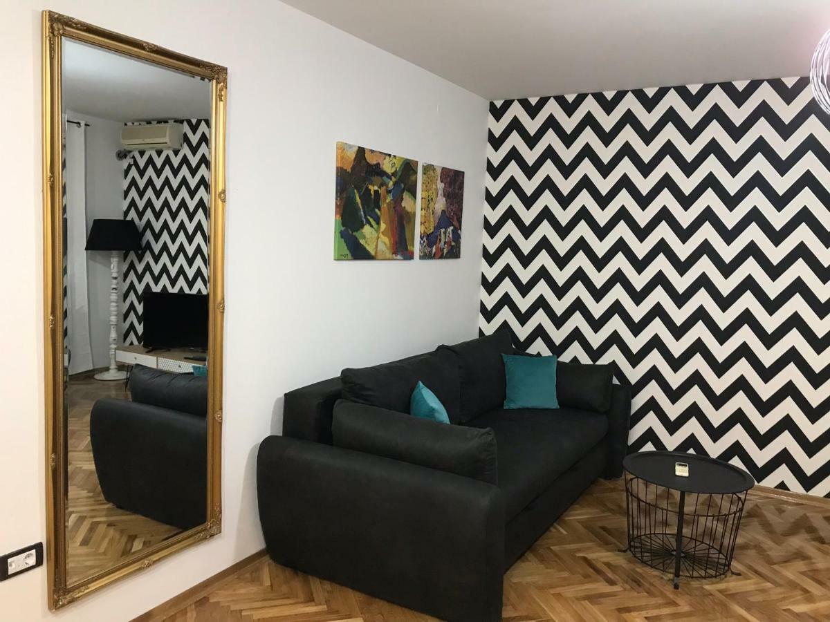 Apartment Sfera Novi Sad Esterno foto