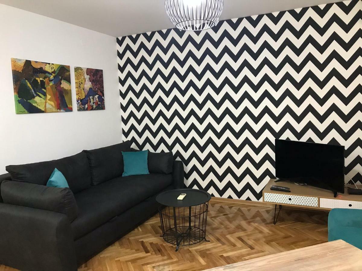 Apartment Sfera Novi Sad Esterno foto