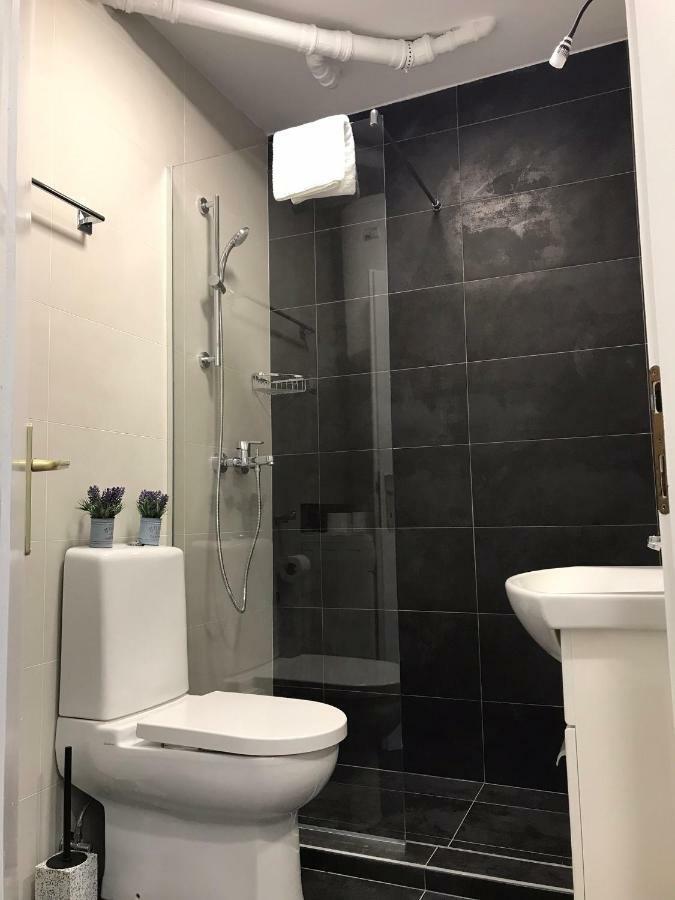 Apartment Sfera Novi Sad Esterno foto