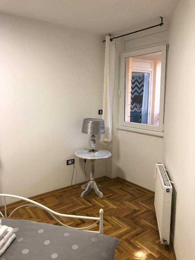 Apartment Sfera Novi Sad Esterno foto